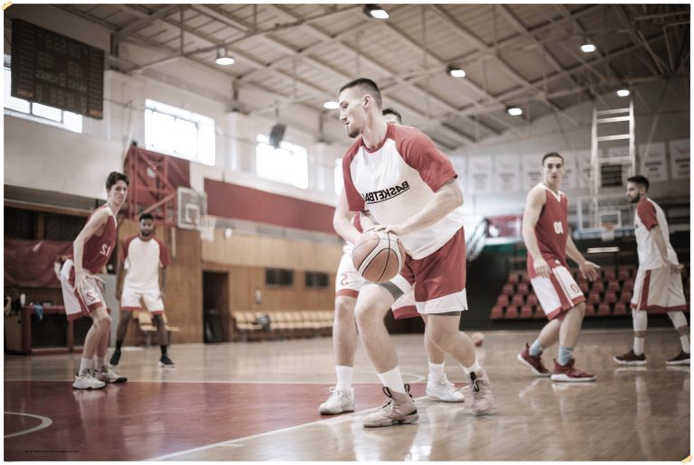 Permainan Bola Basket Dibagi dalam Empat Babak